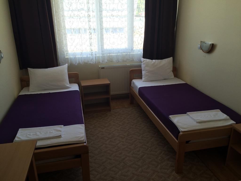 Garni Hotel Alma ピロト 部屋 写真