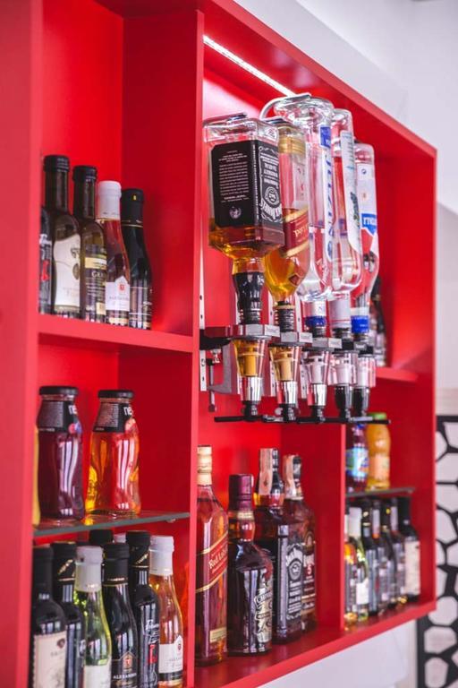 Garni Hotel Alma ピロト エクステリア 写真