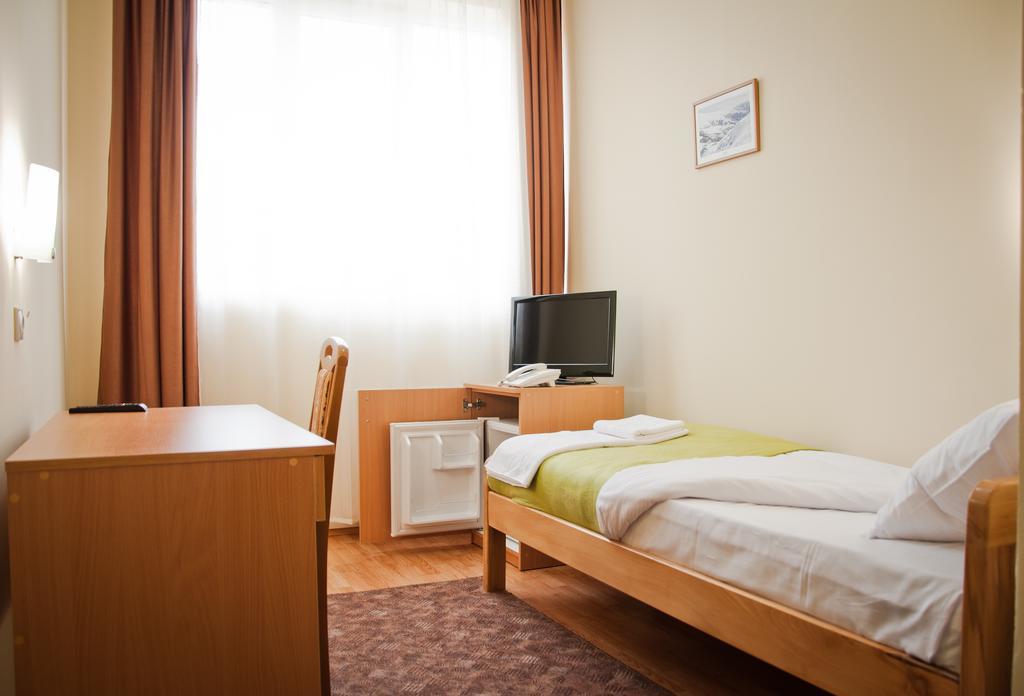 Garni Hotel Alma ピロト 部屋 写真